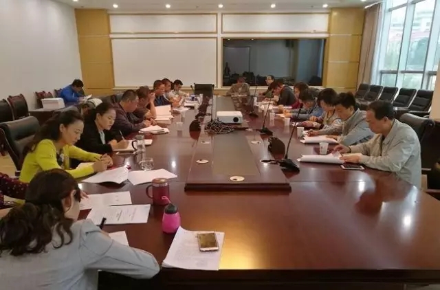 ������ø��ٹ�·�(xi��ng)Ŀ���h